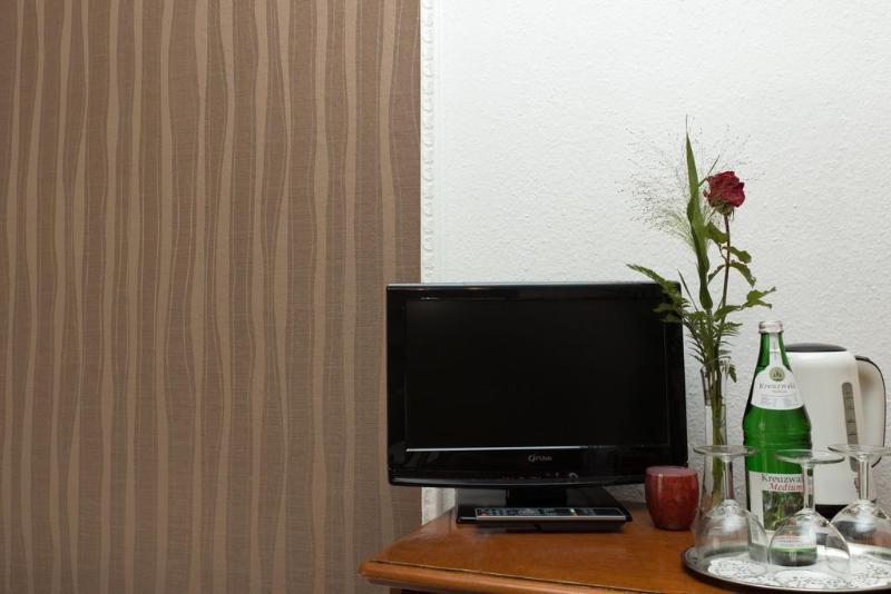 Smarty Dom - Boardinghouse - Kontaktloser Self Check-in 3* Keulen