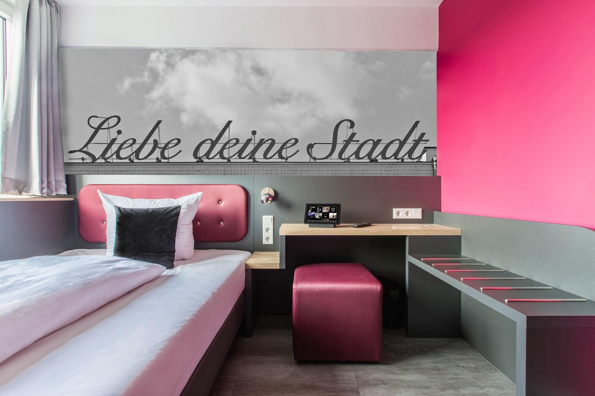 Domspatz Boardinghouse - Kontaktloser Self Check-in 3* Köln