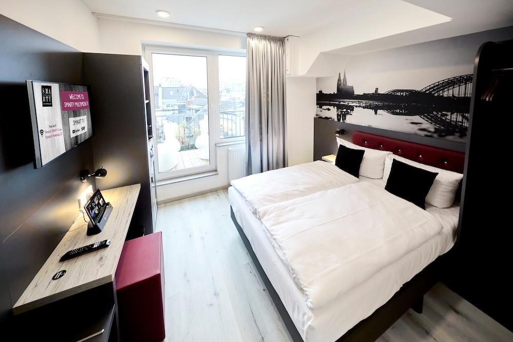 Hotel Domspatz Boardinghouse - Kontaktloser Self Check-in Köln