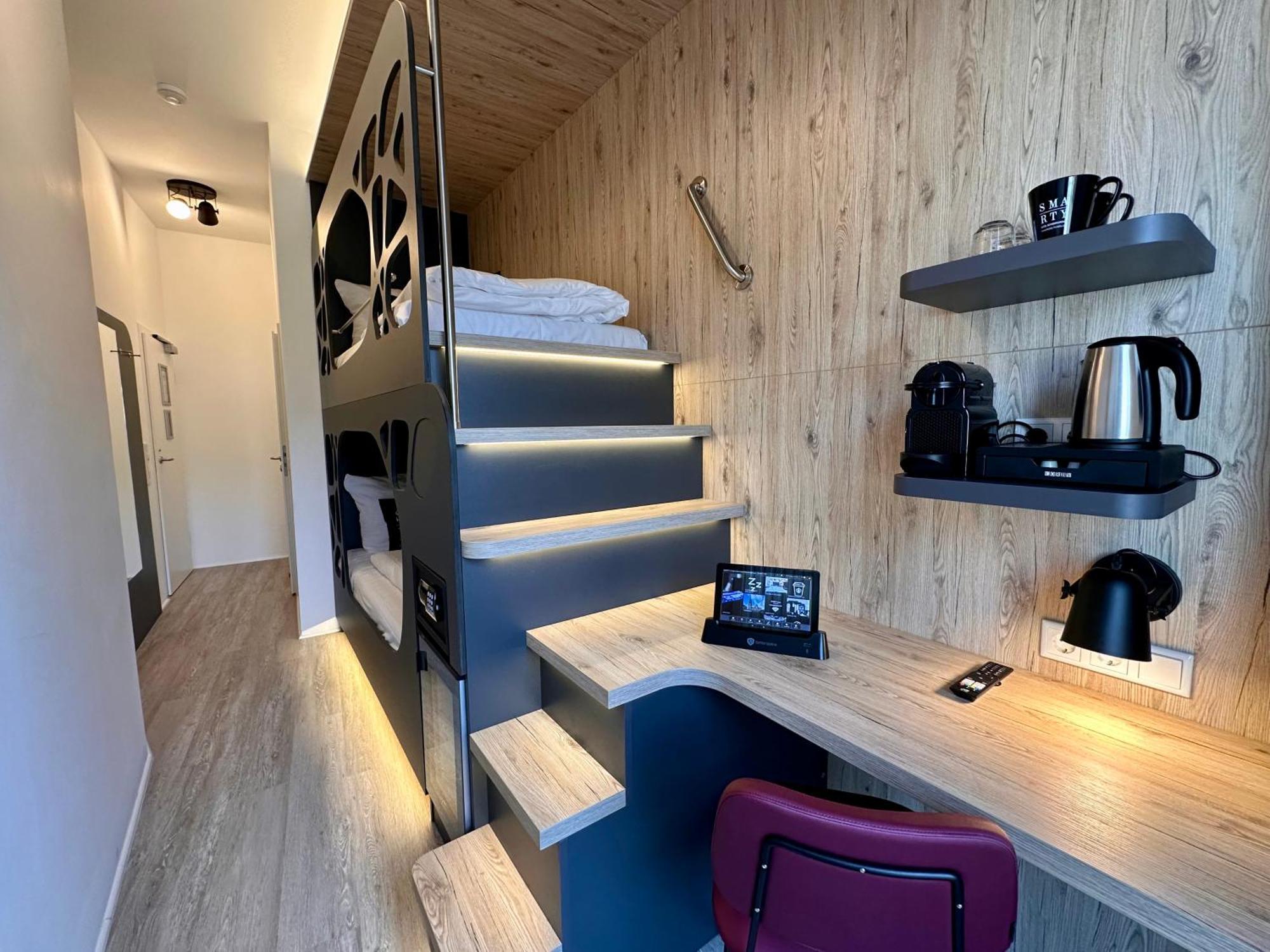 Domspatz Boardinghouse - Kontaktloser Self Check-in Köln