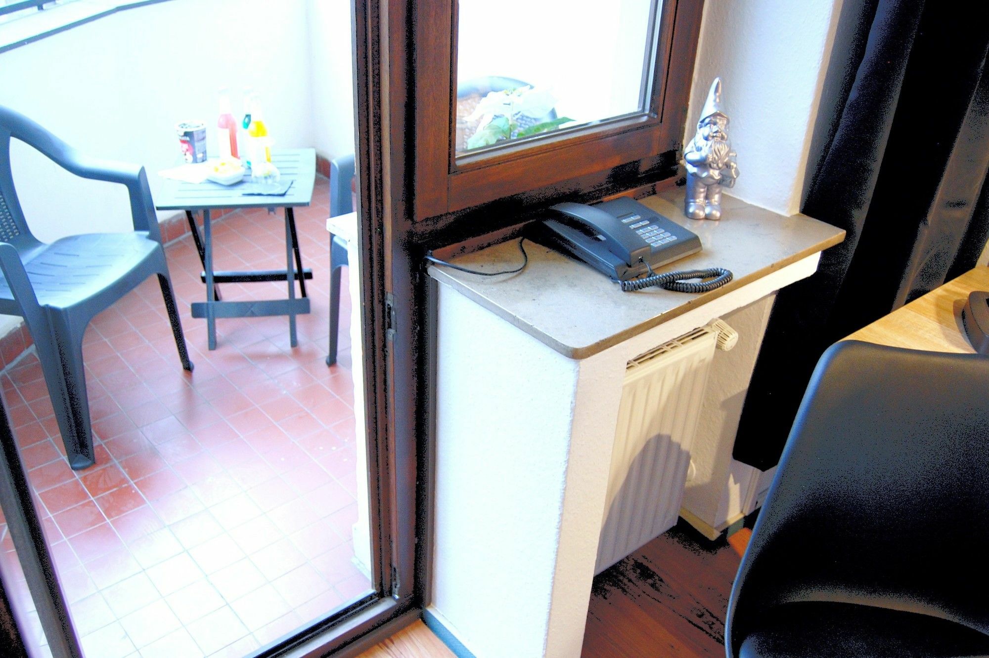 Domspatz Boardinghouse - Kontaktloser Self Check-in 3* Köln